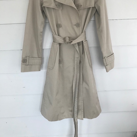 Banana Republic Beige /tan / Camel trench coat Xs - Picture 2 of 5